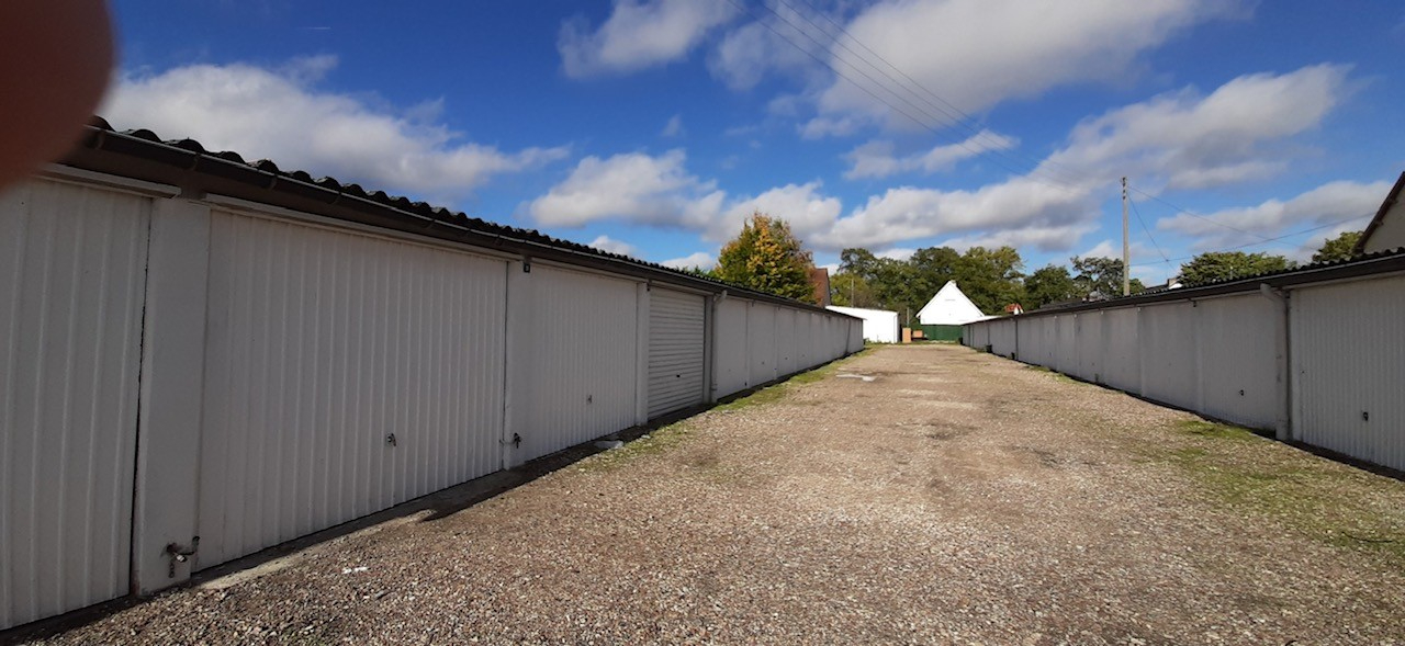 Parking / box  15 m2 à SAINT AUBIN LES ELBEUF REF BIZ-30