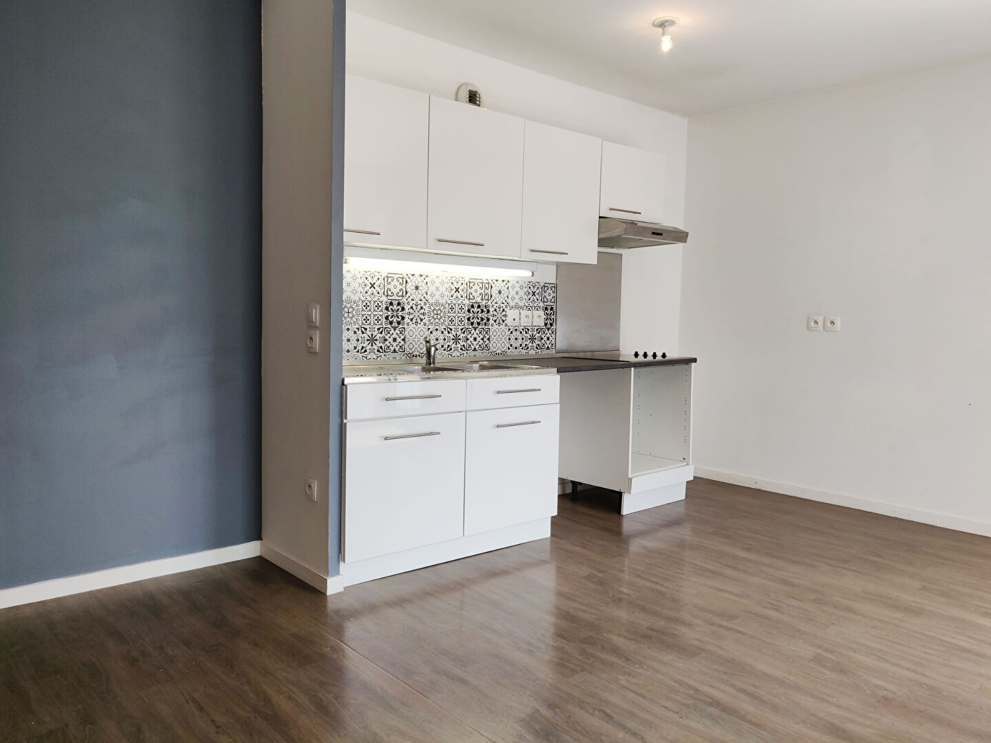 Appartement à Elbeuf T3 avec balcon et parking