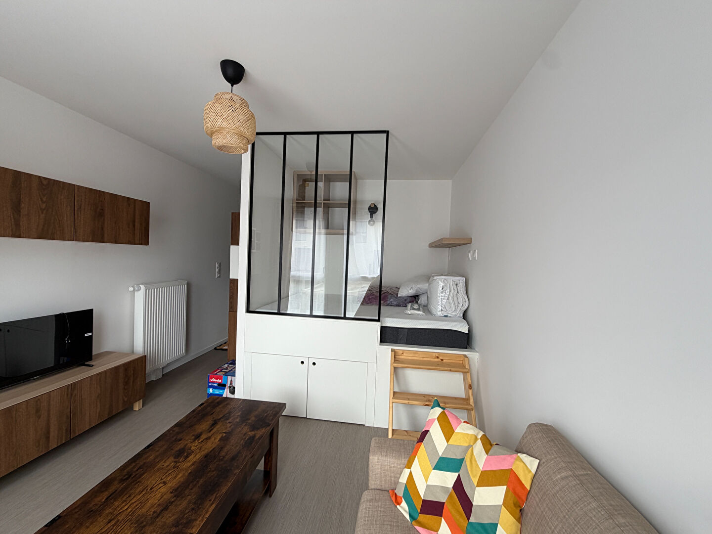 Studio neuf à Louviers meublé