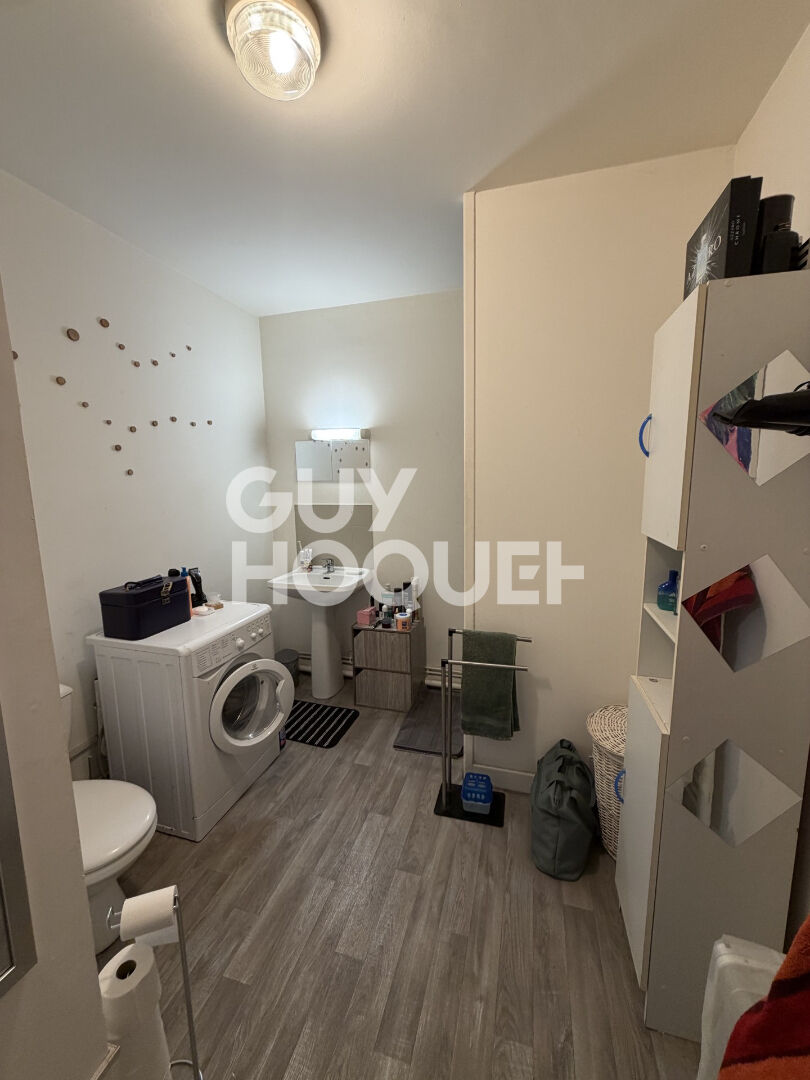 T2  EN RESIDENCE- ASCENSEUR/BALCON/CAVE/PARKING
