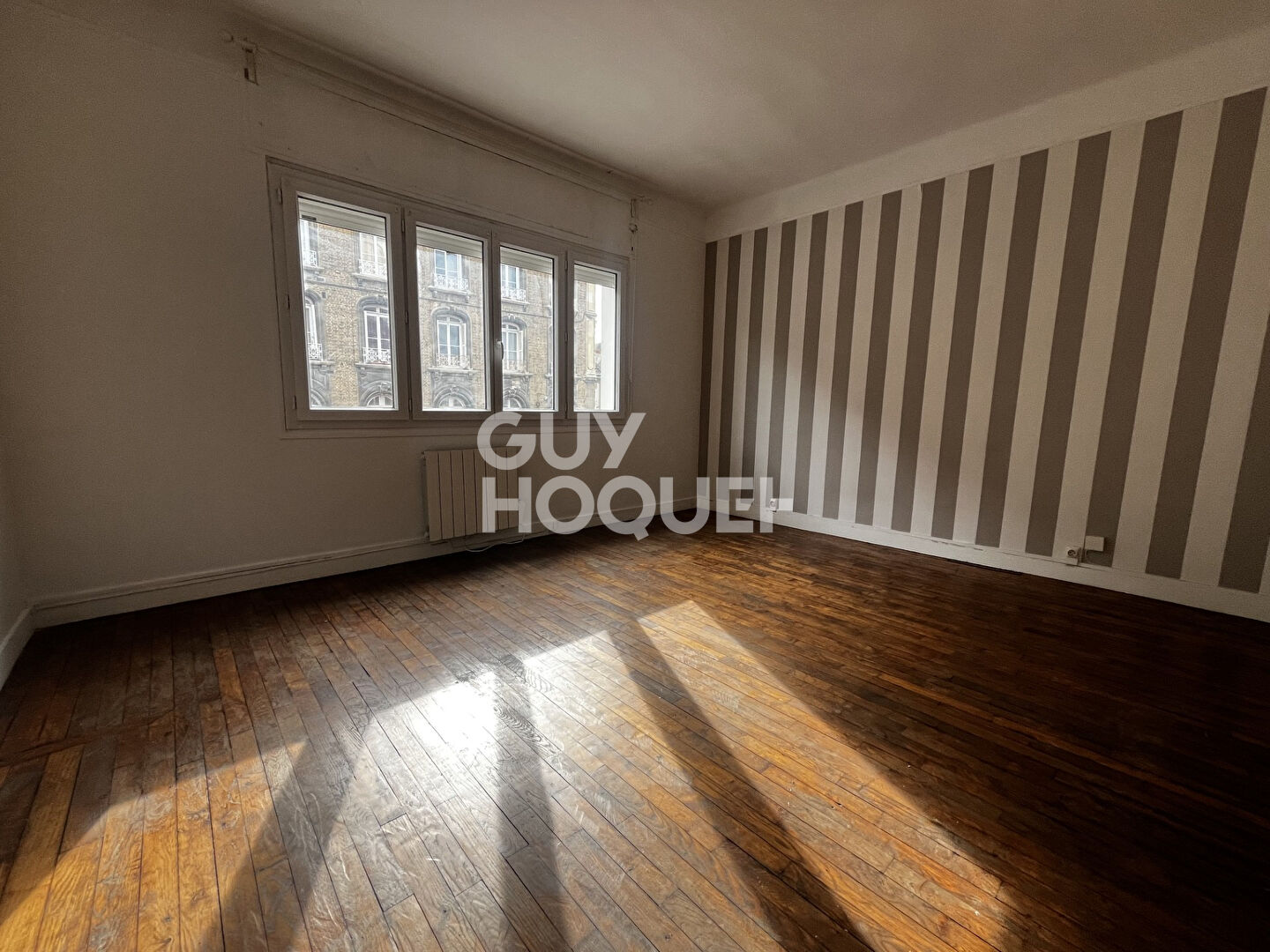 Appartement  2 pièce(s) - Elbeuf / Réf: HURE-2E