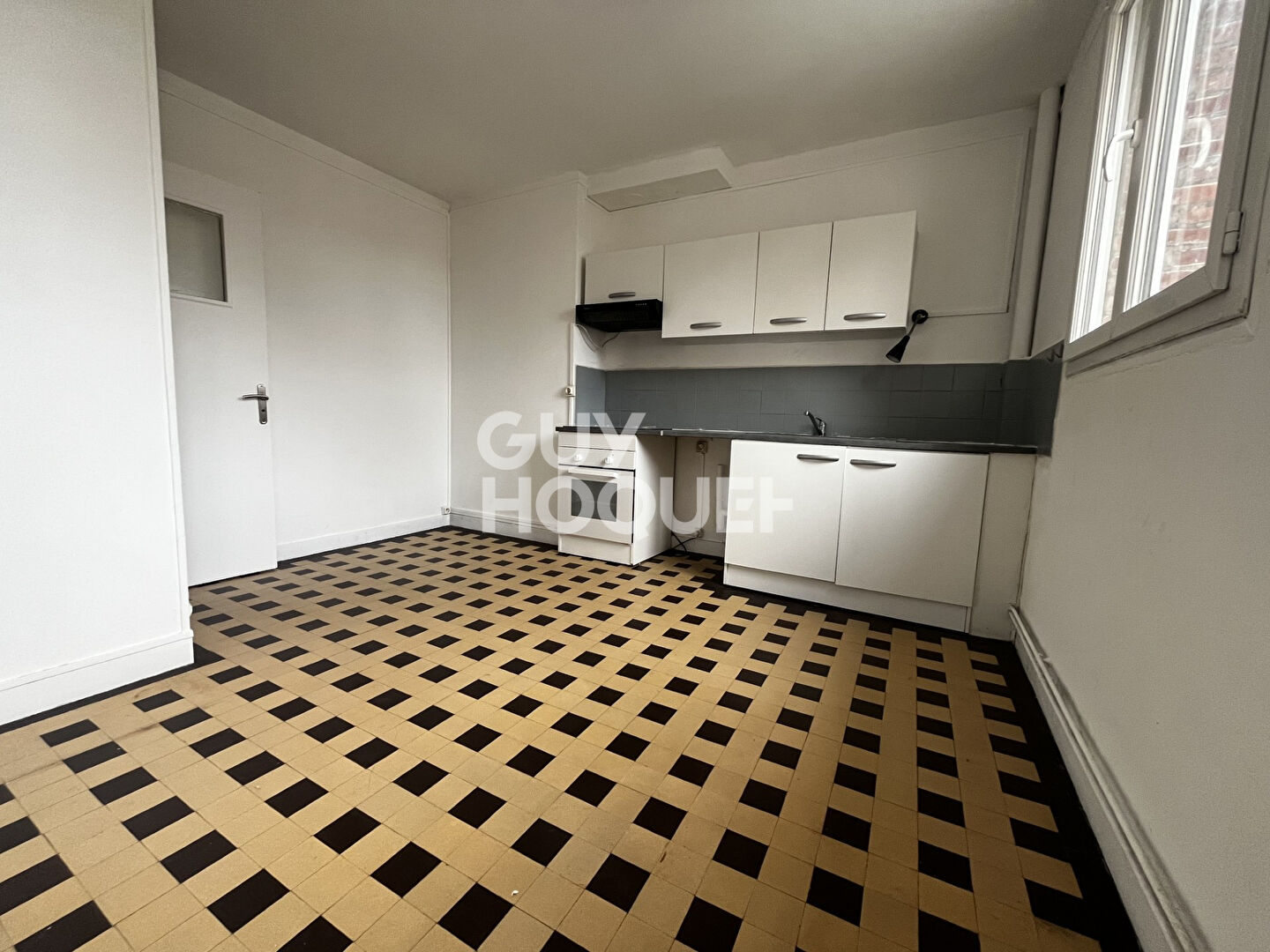 Appartement  2 pièce(s) - Elbeuf / Réf: HURE-2E