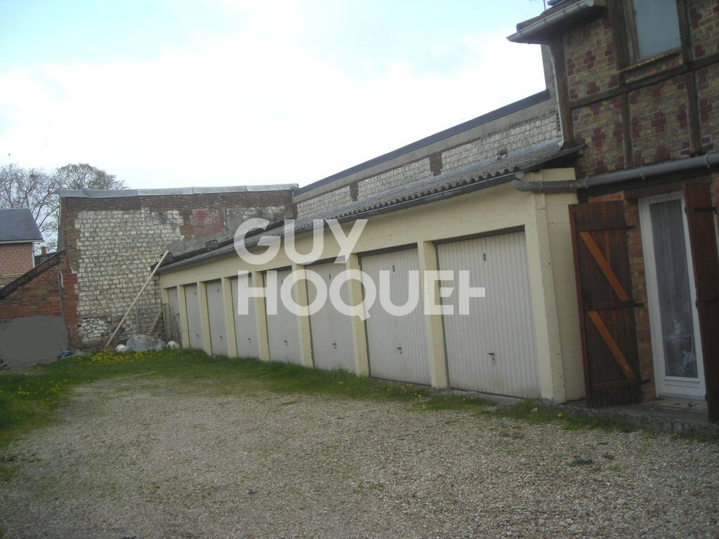 Parking / box  15 m2- CAUDEBEC LES ELBEUF - REF FERR-G8
