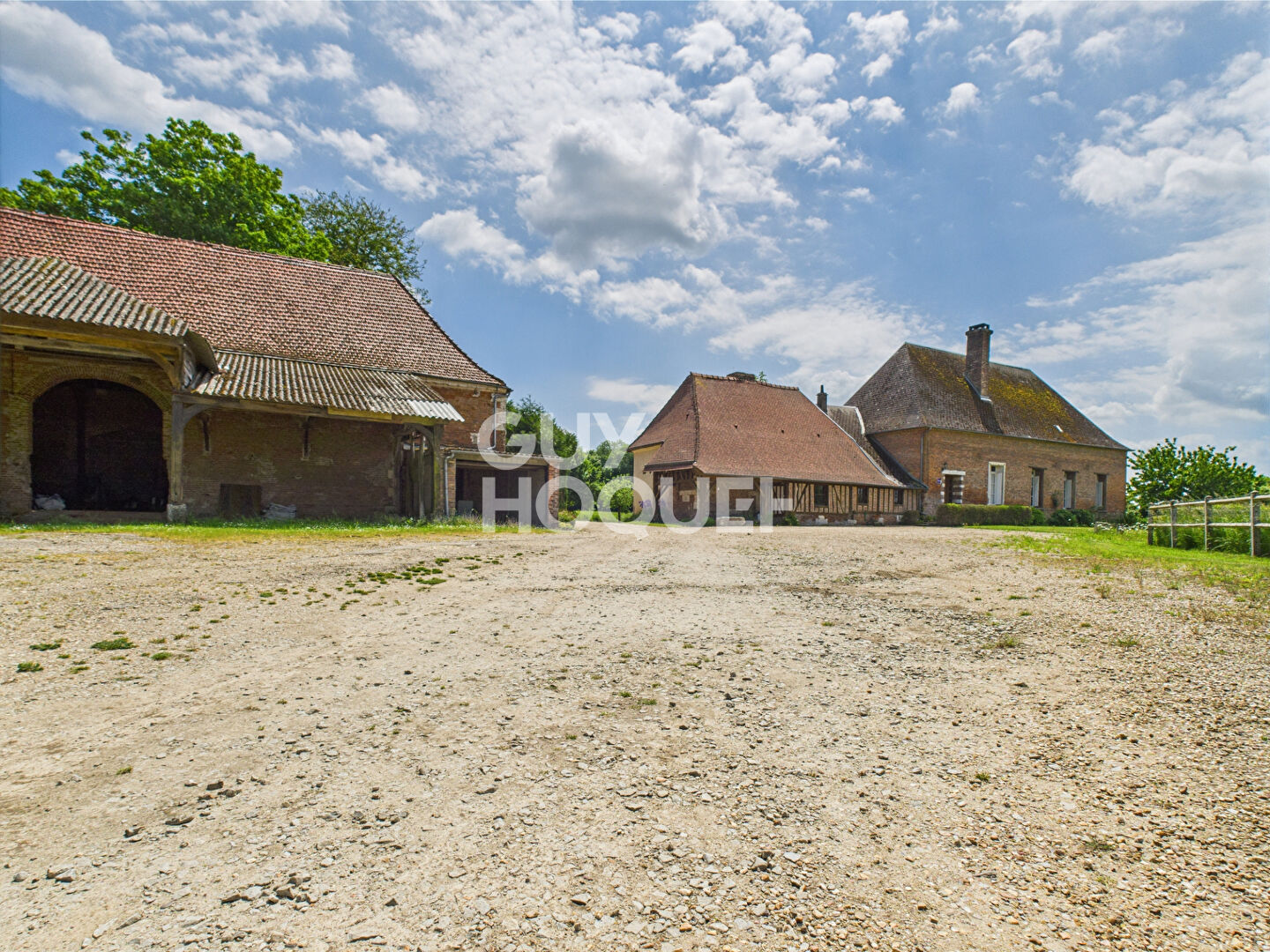 À vendre : Corps de ferme exceptionnel à La Londe