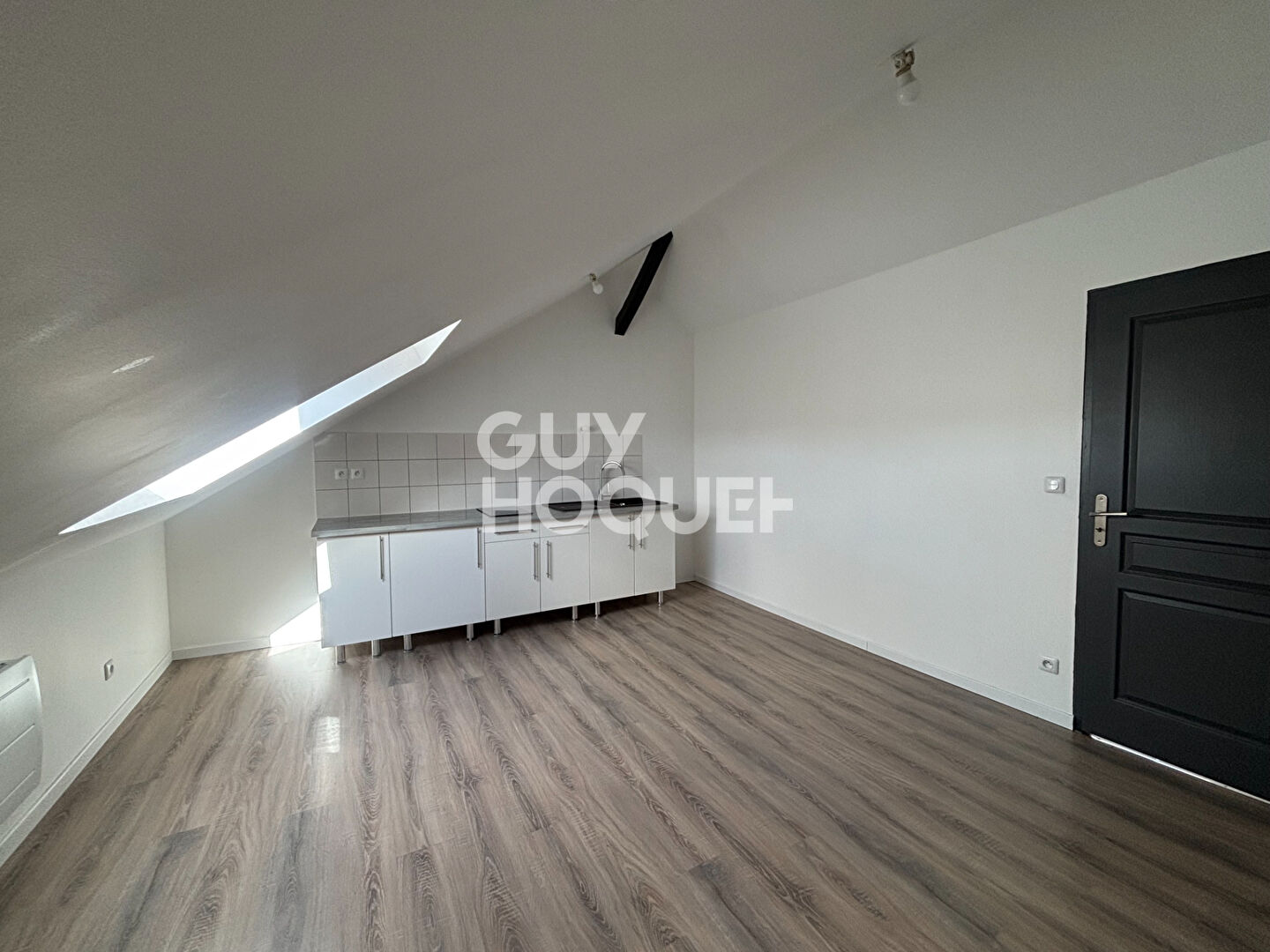 Appartement T2 - CAUDEBEC LES ELBEUF / SAINT PIERRE LES ELBEUF - Réf : LMD-2D