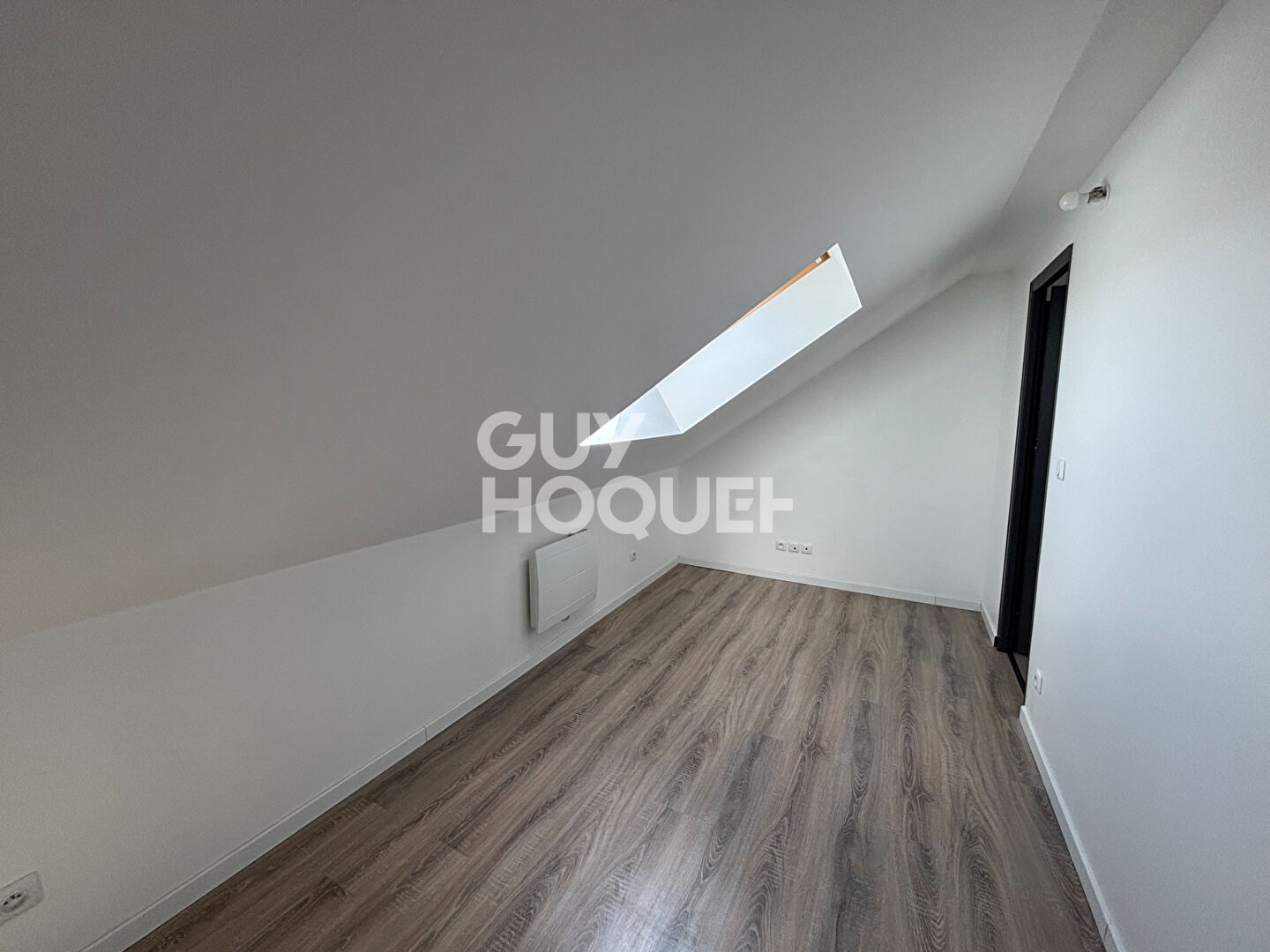 Appartement T2 - CAUDEBEC LES ELBEUF / SAINT PIERRE LES ELBEUF - Réf : LMD-2D