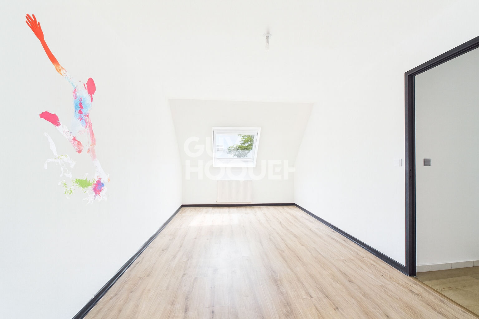 Maison à vendre à Caudebec-lès-Elbeuf - 5 pièces, 4 chambres, un véritable coup de coeur !