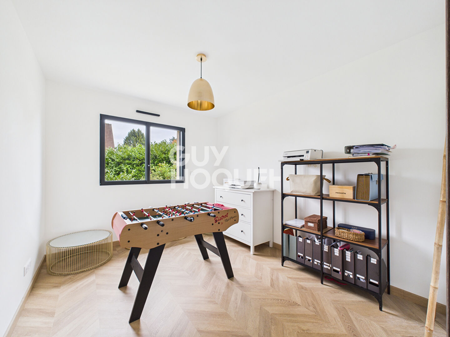 Maison de Grand Standing à Vendre à La Saussaye - Référence AM1541