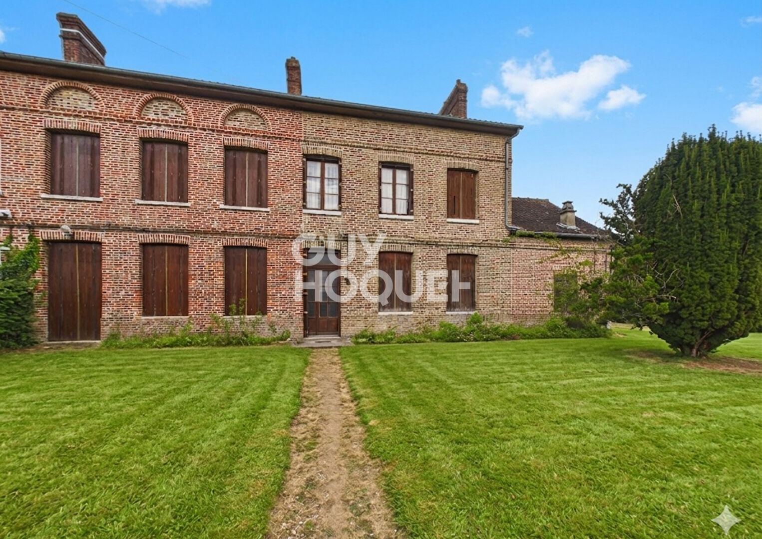 2 Maisons spacieuses à rénover à Saint-Pierre-lès-Elbeuf - Fort potentiel !