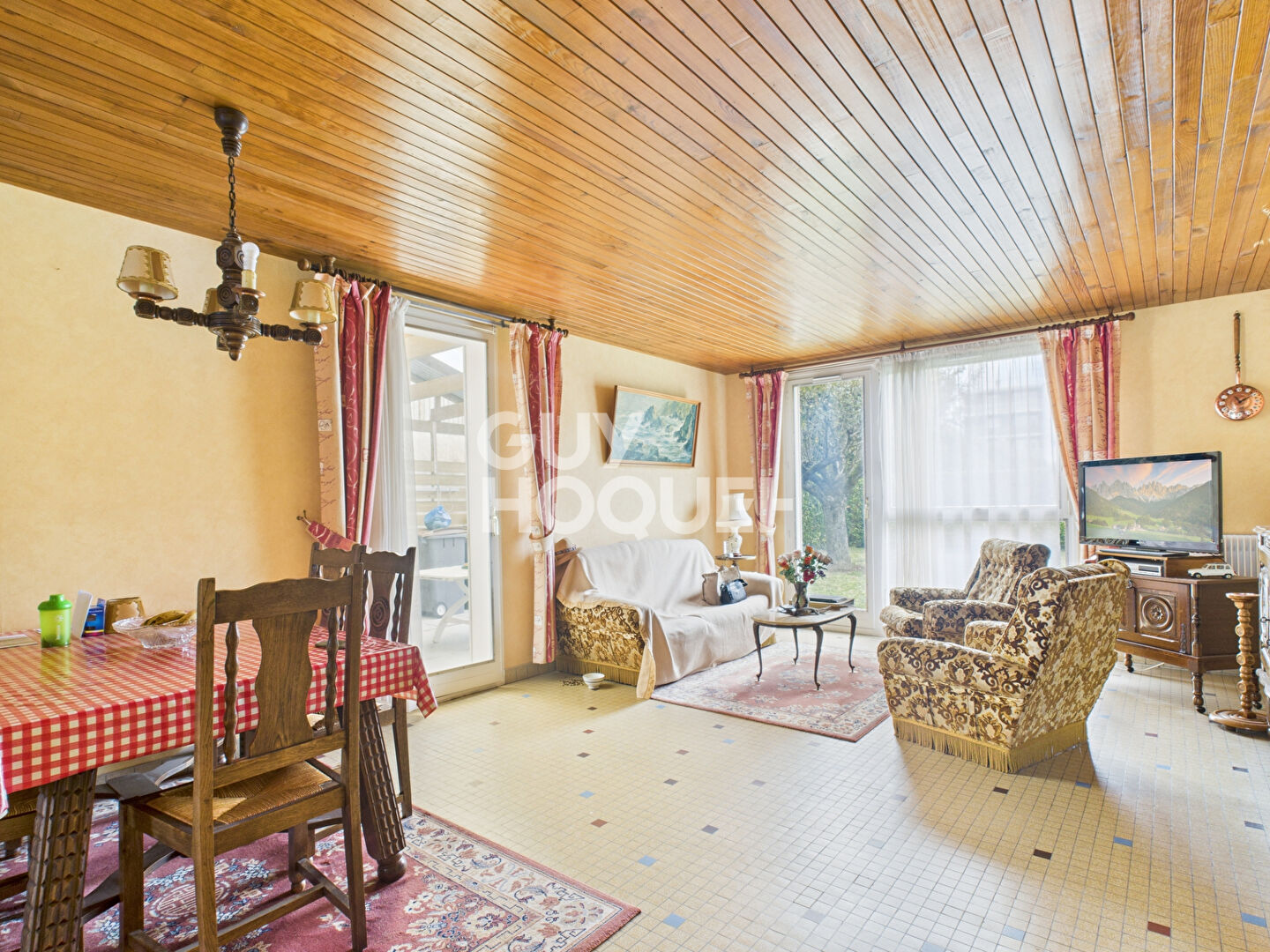 Maison plain-pied à vendre à Caudebec-lès-Elbeuf - 3 pièces avec Garage !