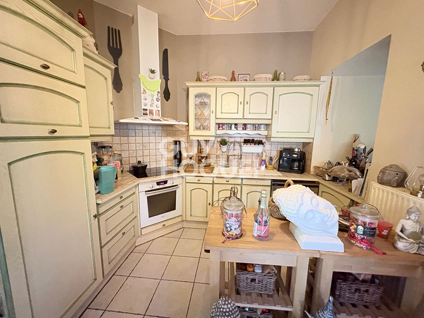 Ensemble immobilier à Elbeuf comprenant deux maisons loués