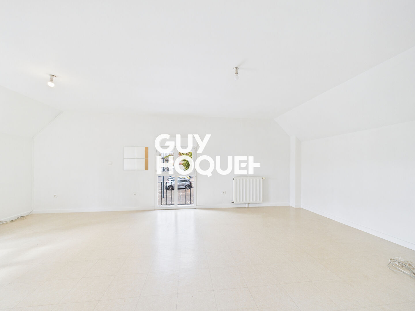 Maison T4 avec courette et garage à Oissel