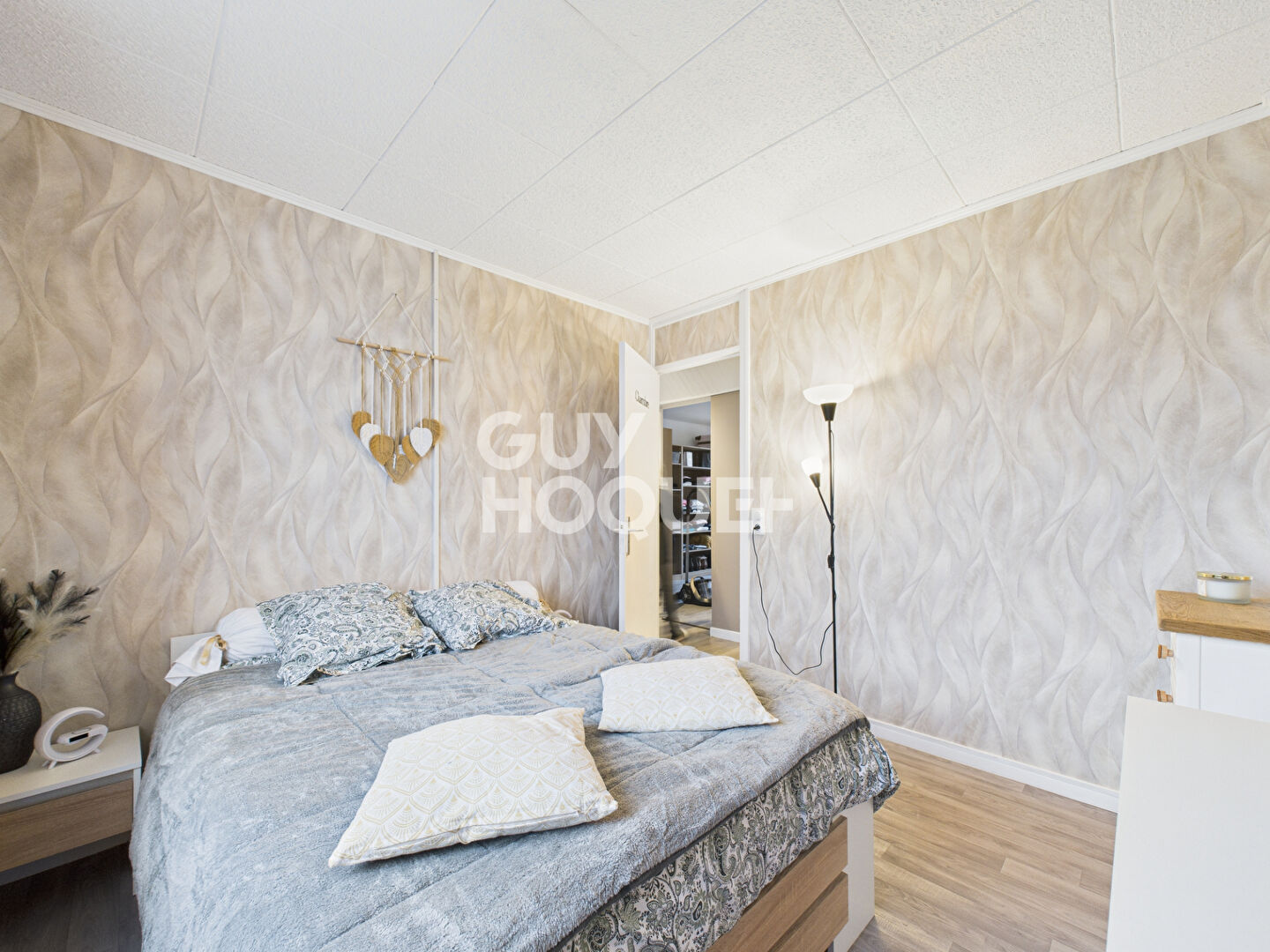 SAINT AUBIN LES ELBEUF : appartement de 4 pièces (80m²) avec balcon à vendre