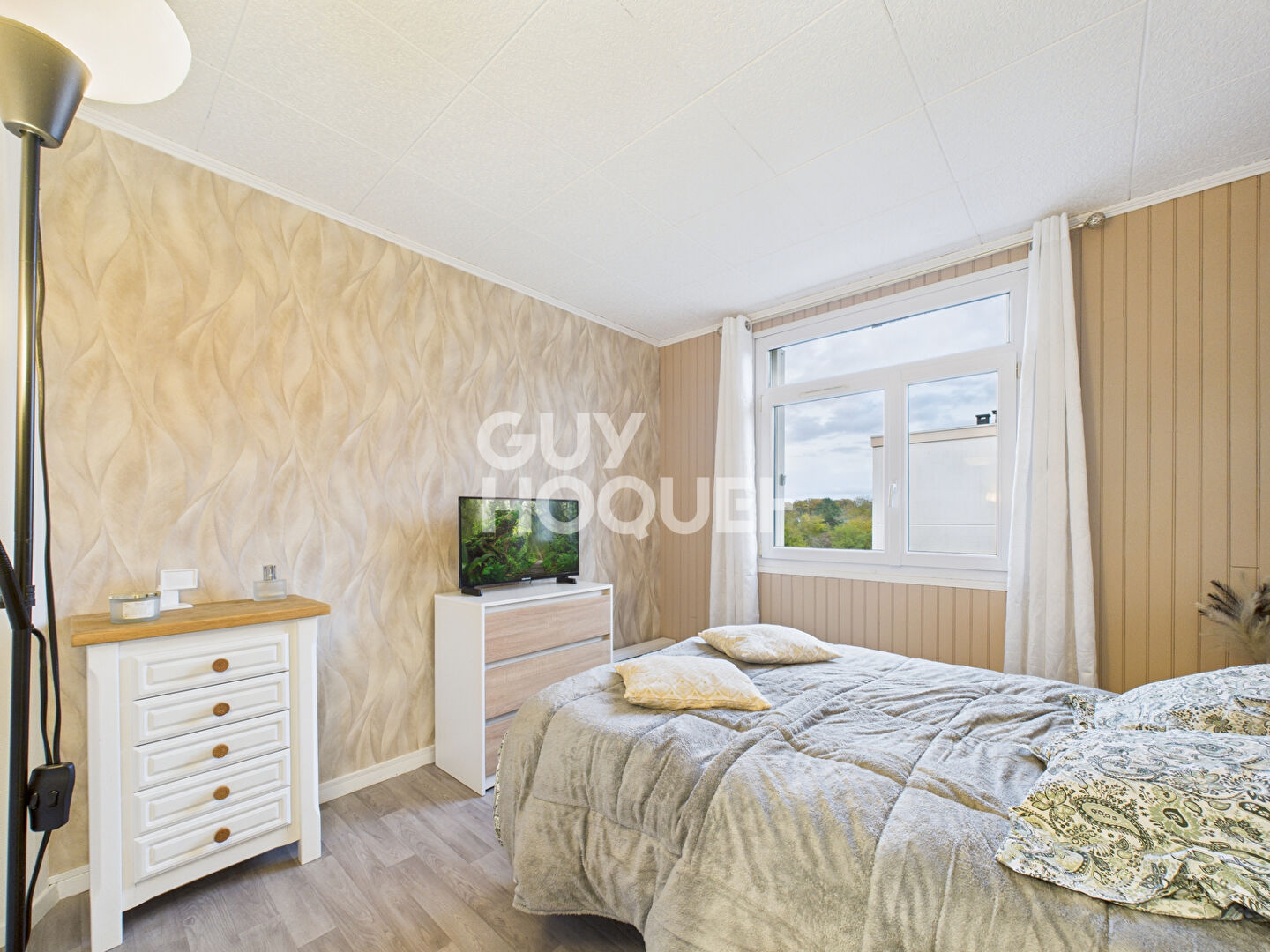 SAINT AUBIN LES ELBEUF : appartement de 4 pièces (80m²) avec balcon à vendre