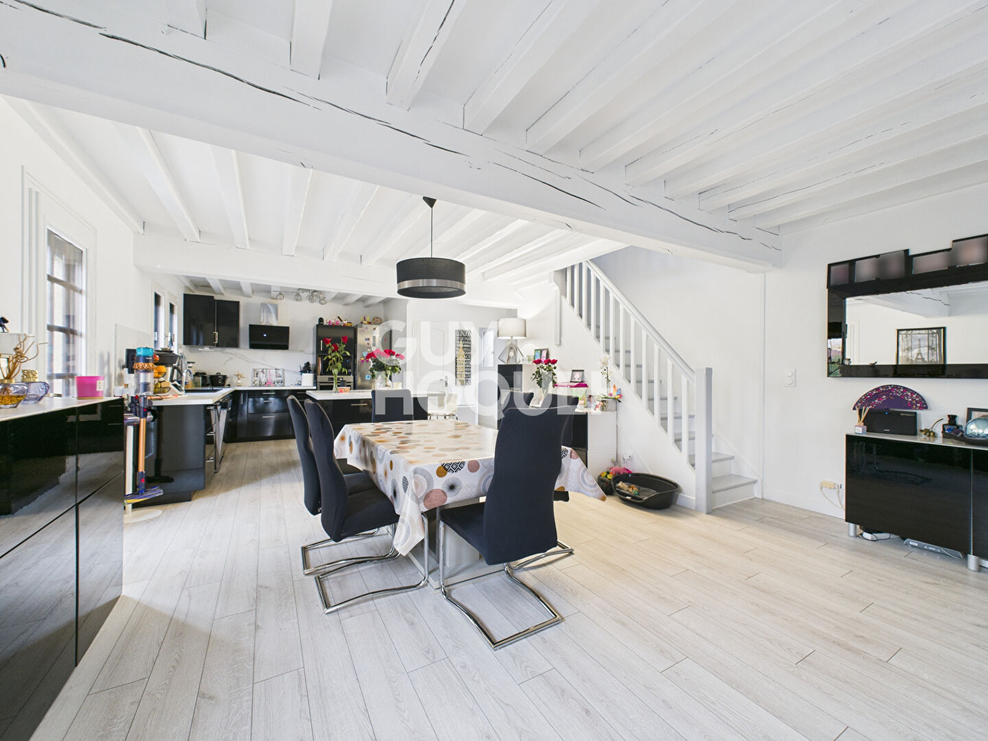 Maison d'exception à vendre à Saint-Aubin-lès-Elbeuf !