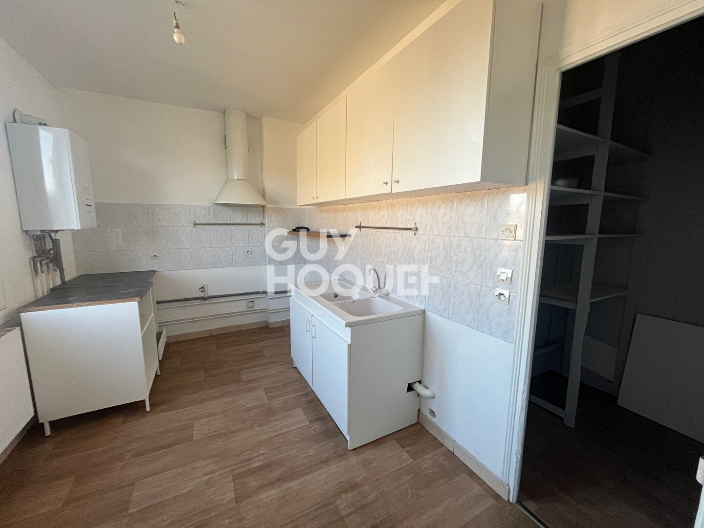 Appartement 3 pièces à louer à Elbeuf - REF ARMA-3E-D