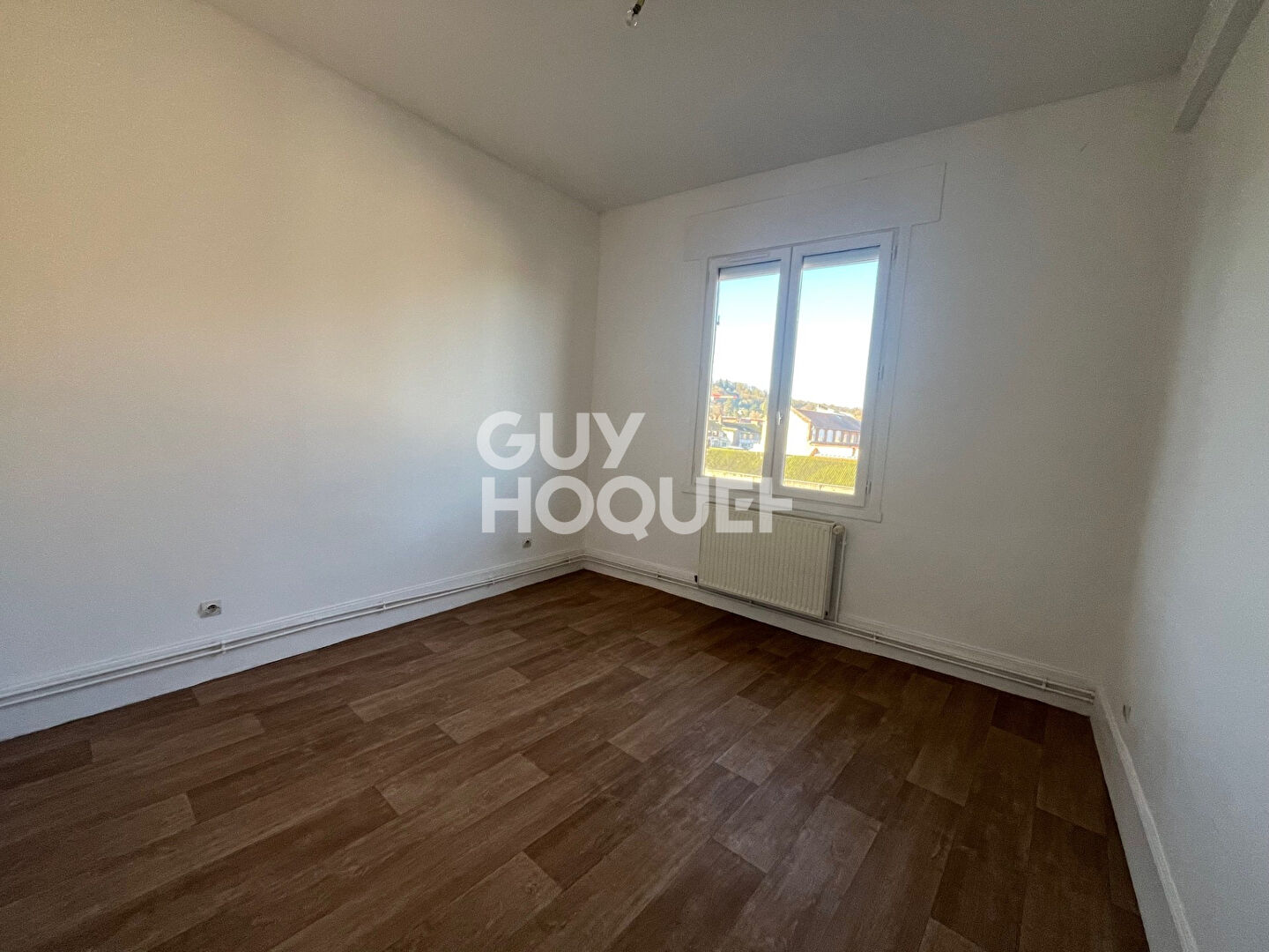 Appartement 3 pièces à louer à Elbeuf - REF ARMA-3E-D