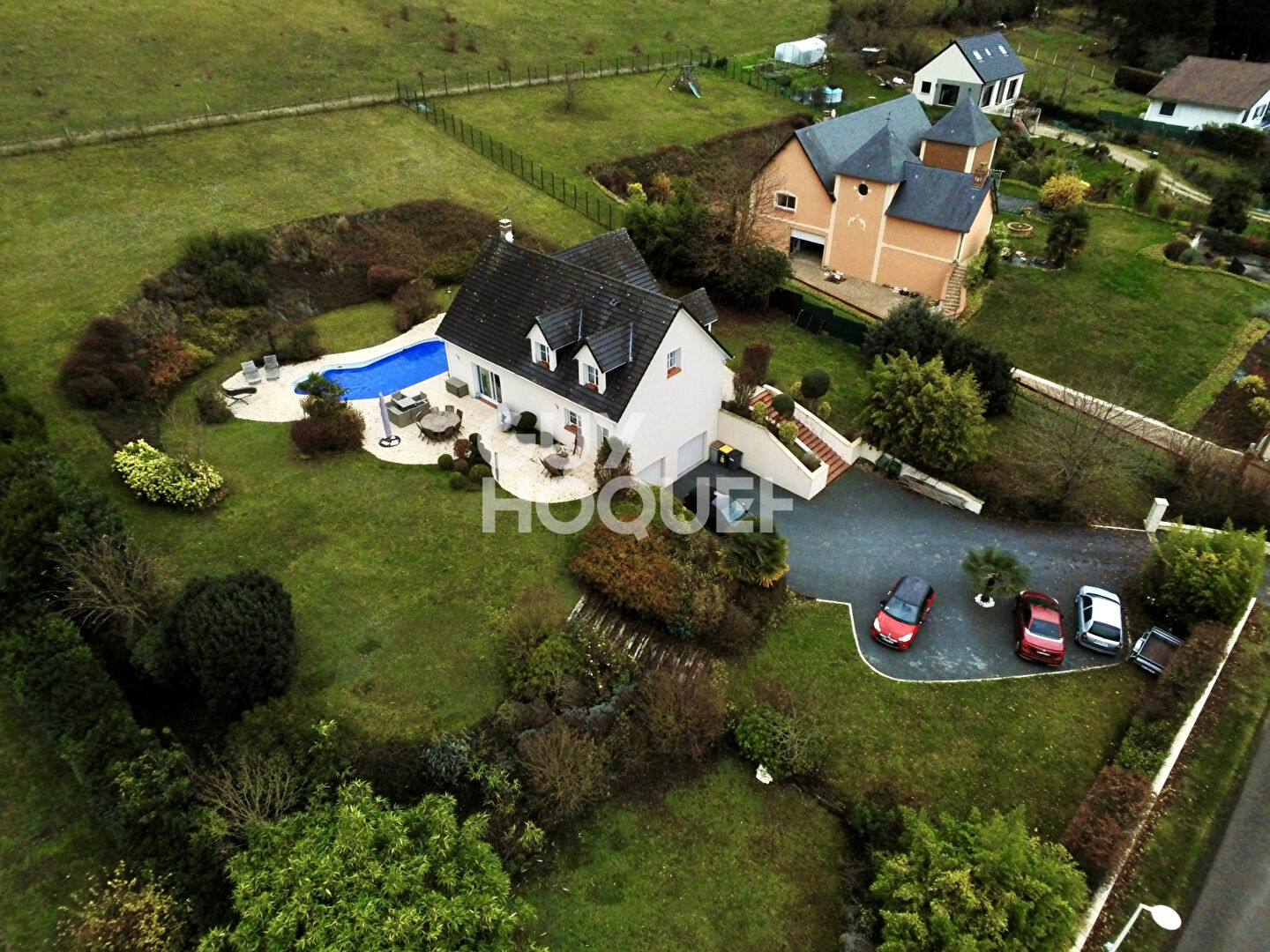 Pavillon T5 avec piscine