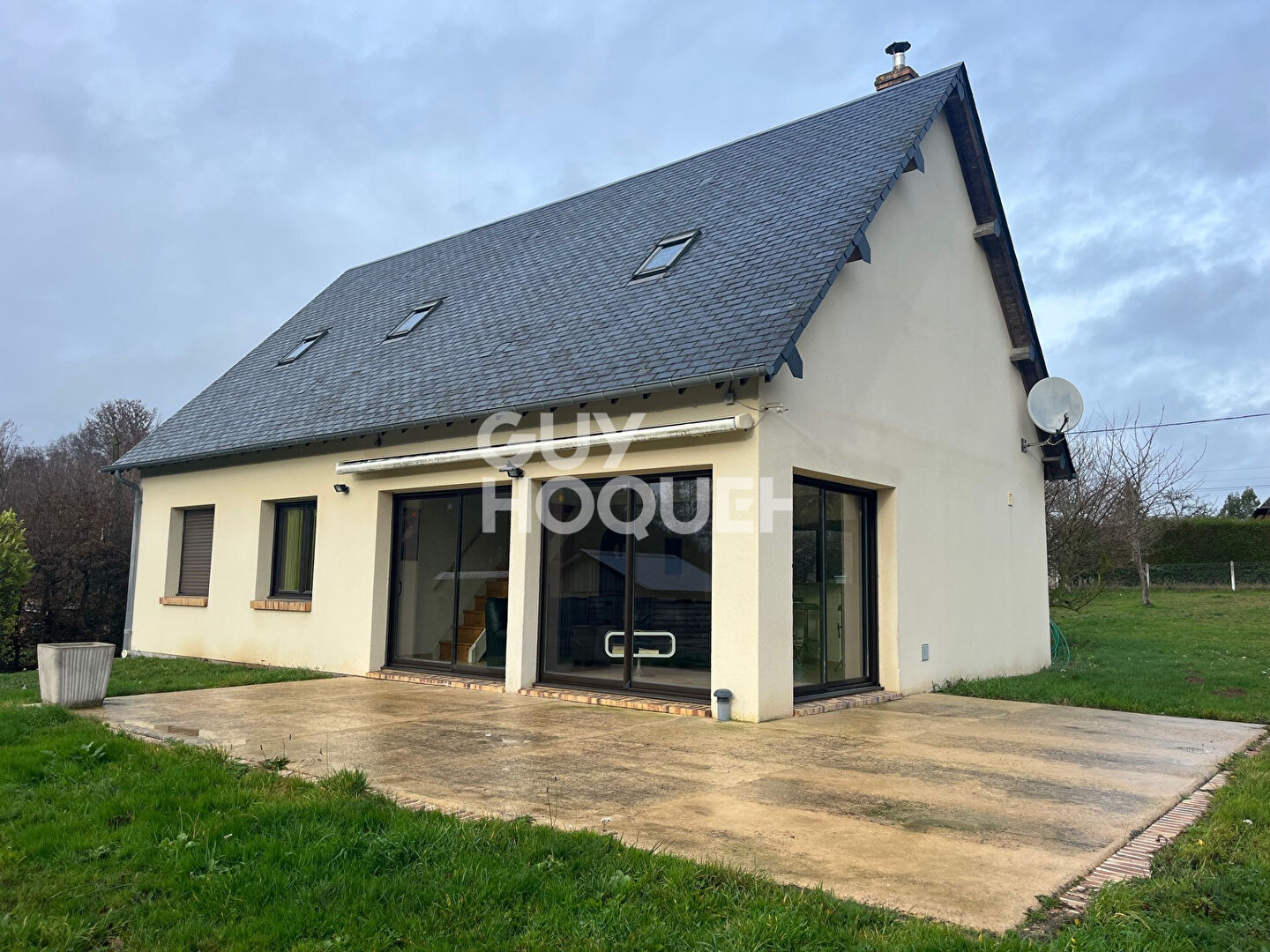 Maison meublée à louer à Bosrobert - 5 pièces, 4 chambres