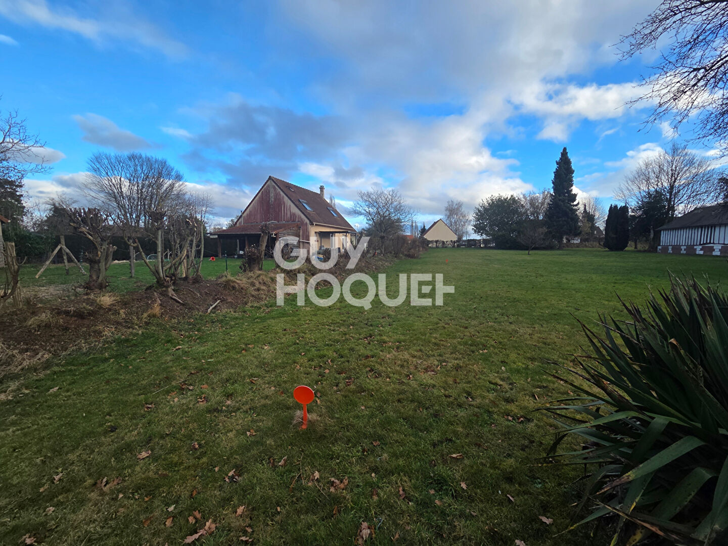 Terrain Flancourt Crescy En Roumois