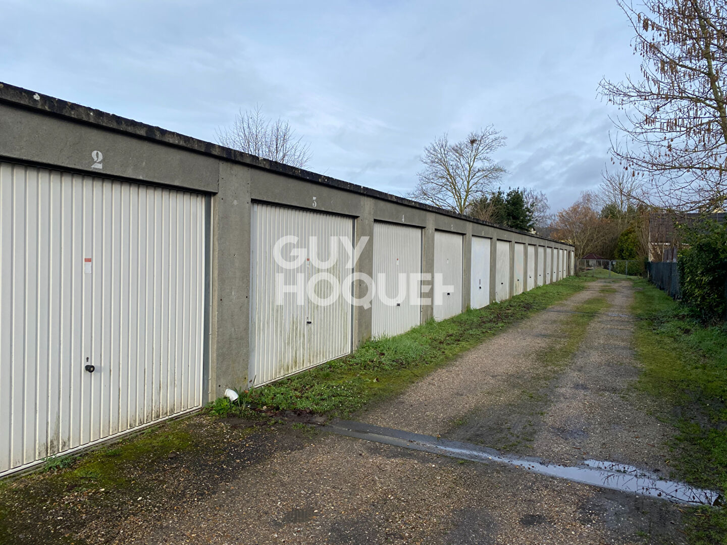 À vendre : Parking / Box de 15 m² à Saint-Aubin-lès-Elbeuf