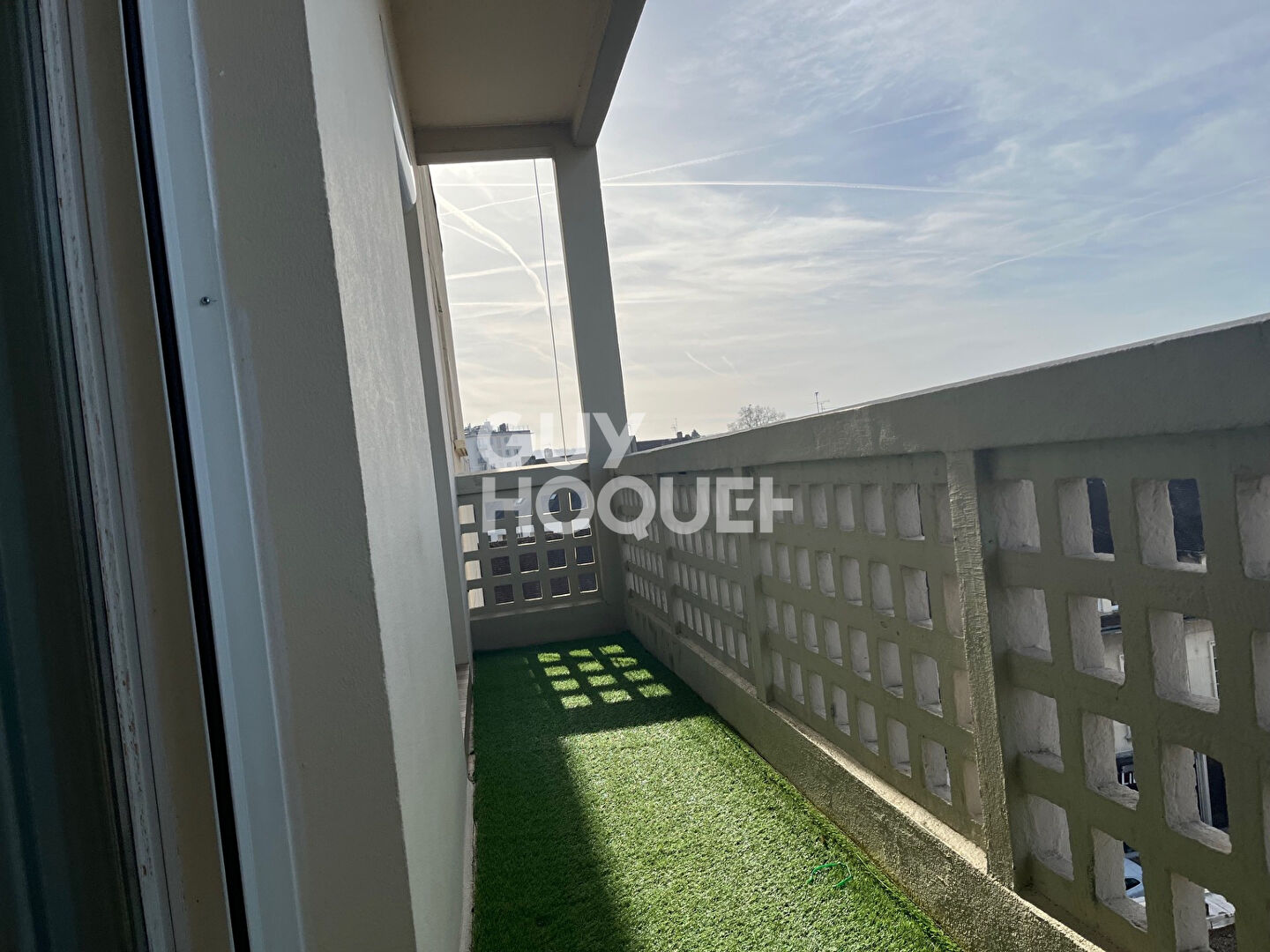 Appartement 2 pièces meublé lumineux avec balcon - Centre-ville de Louviers