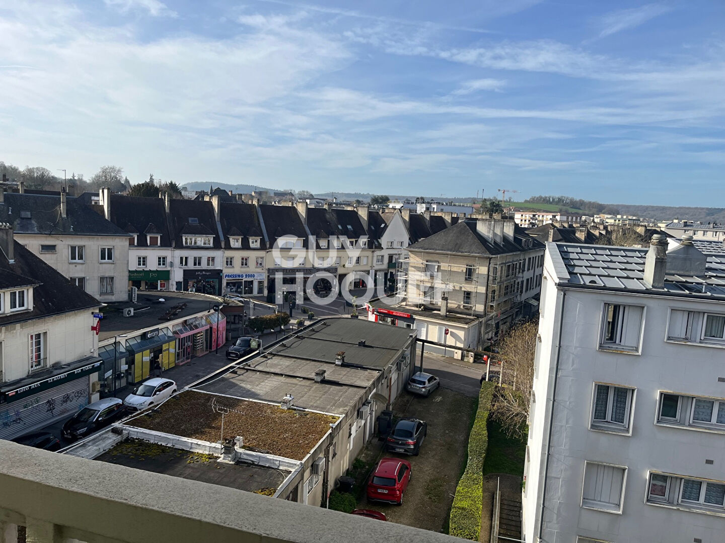 Appartement 2 pièces meublé lumineux avec balcon - Centre-ville de Louviers