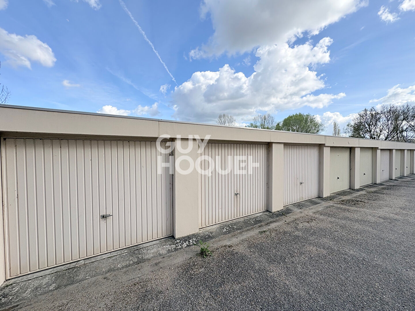 Garage / Box à Saint-Aubin-lès-Elbeuf  - 76410