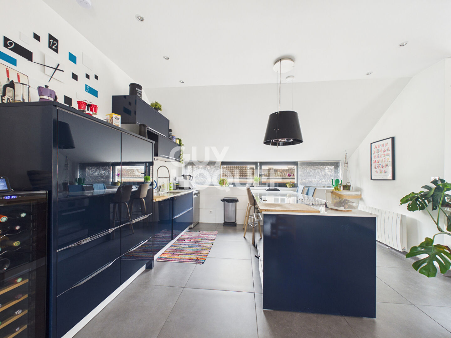 Appartement Elbeuf 6 pièce(s) 198 m2