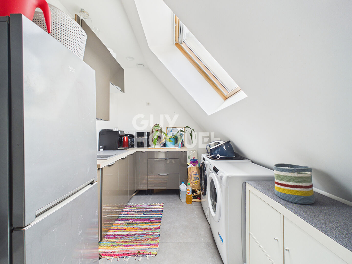 Appartement Elbeuf 6 pièce(s) 198 m2