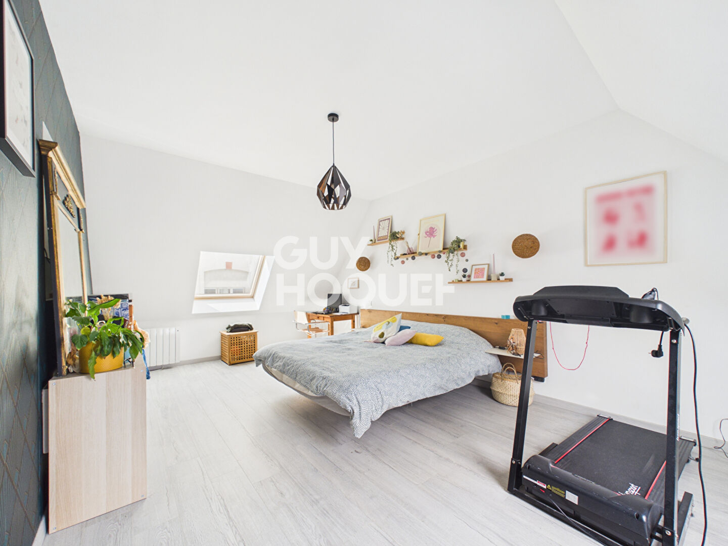 Appartement Elbeuf 6 pièce(s) 198 m2