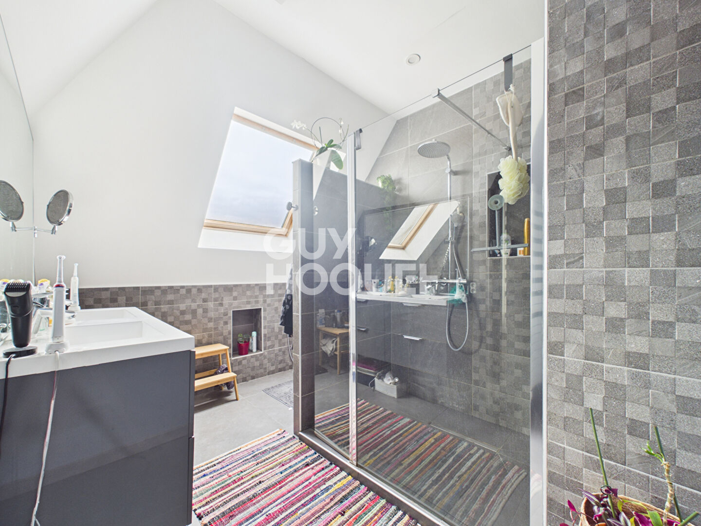 Appartement Elbeuf 6 pièce(s) 198 m2