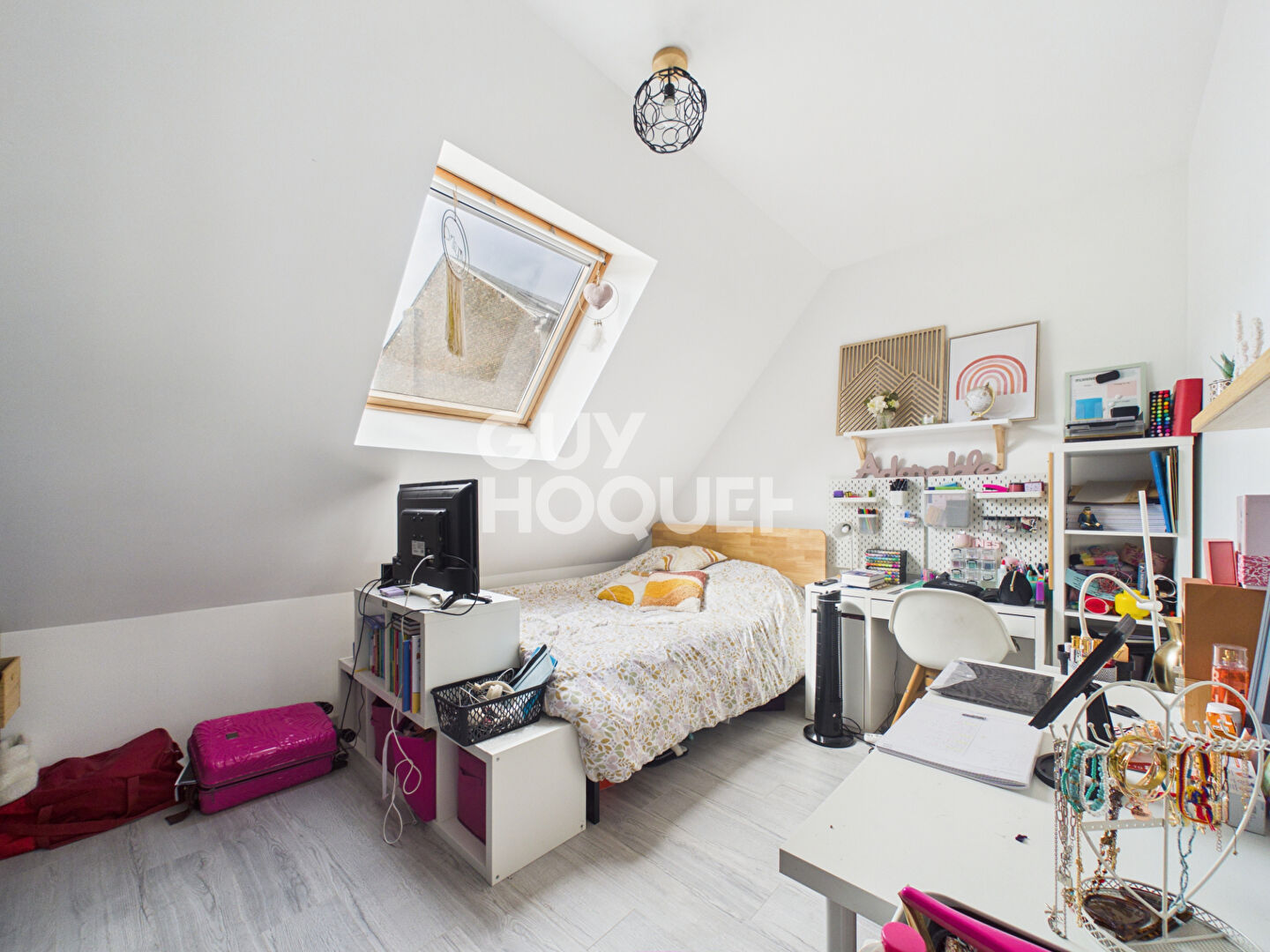 Appartement Elbeuf 6 pièce(s) 198 m2