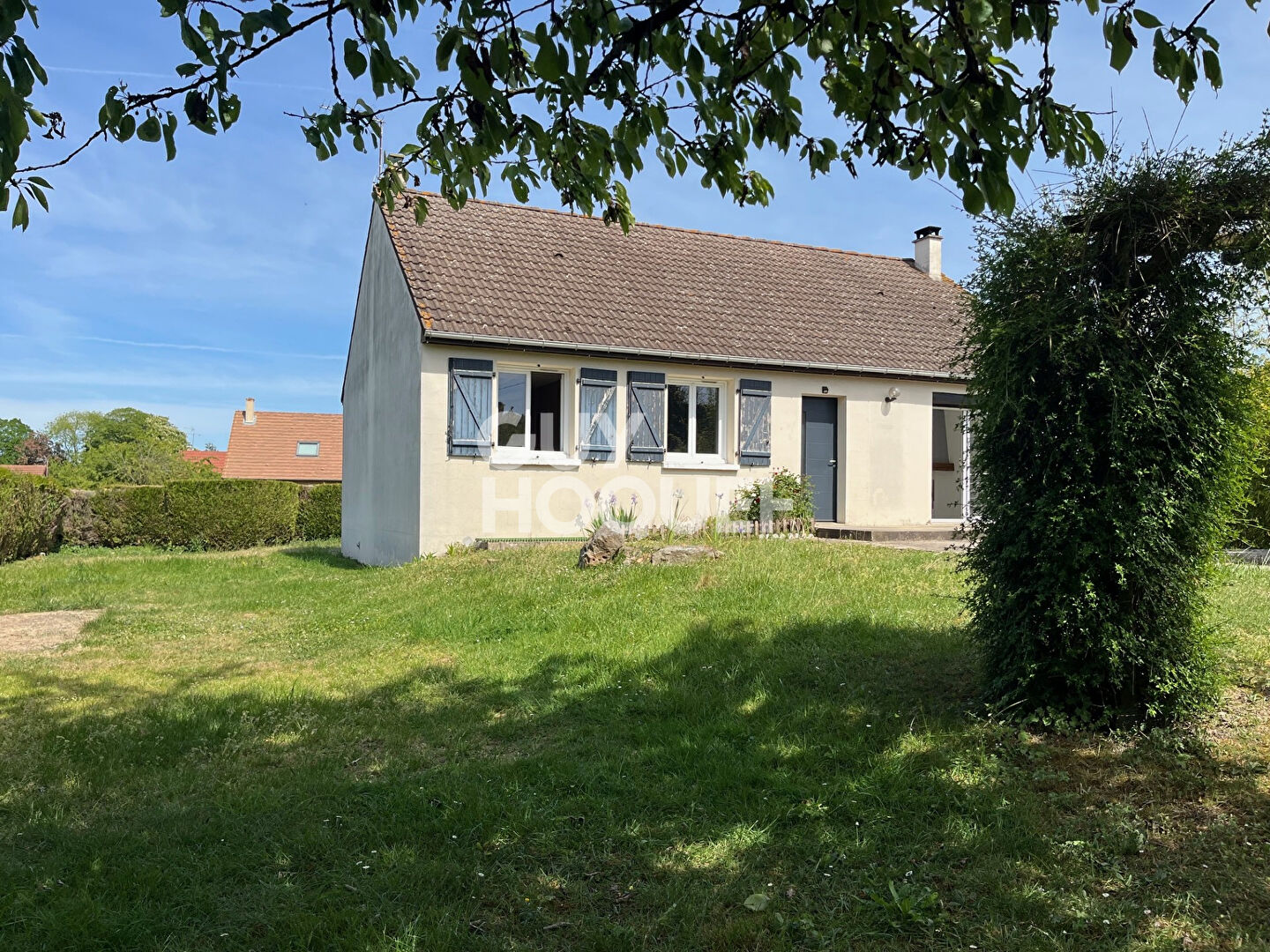 Villa 6 pièces à vendre à Saint-Pierre-du-Vauvray - Réf. DD1819L