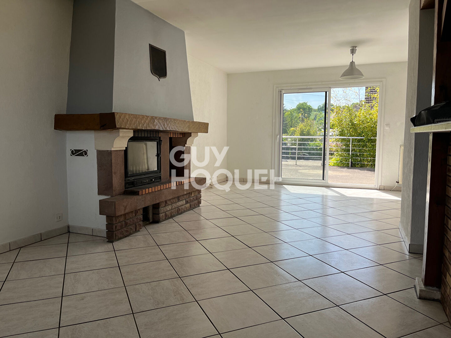 Villa 6 pièces à vendre à Saint-Pierre-du-Vauvray - Réf. DD1819L