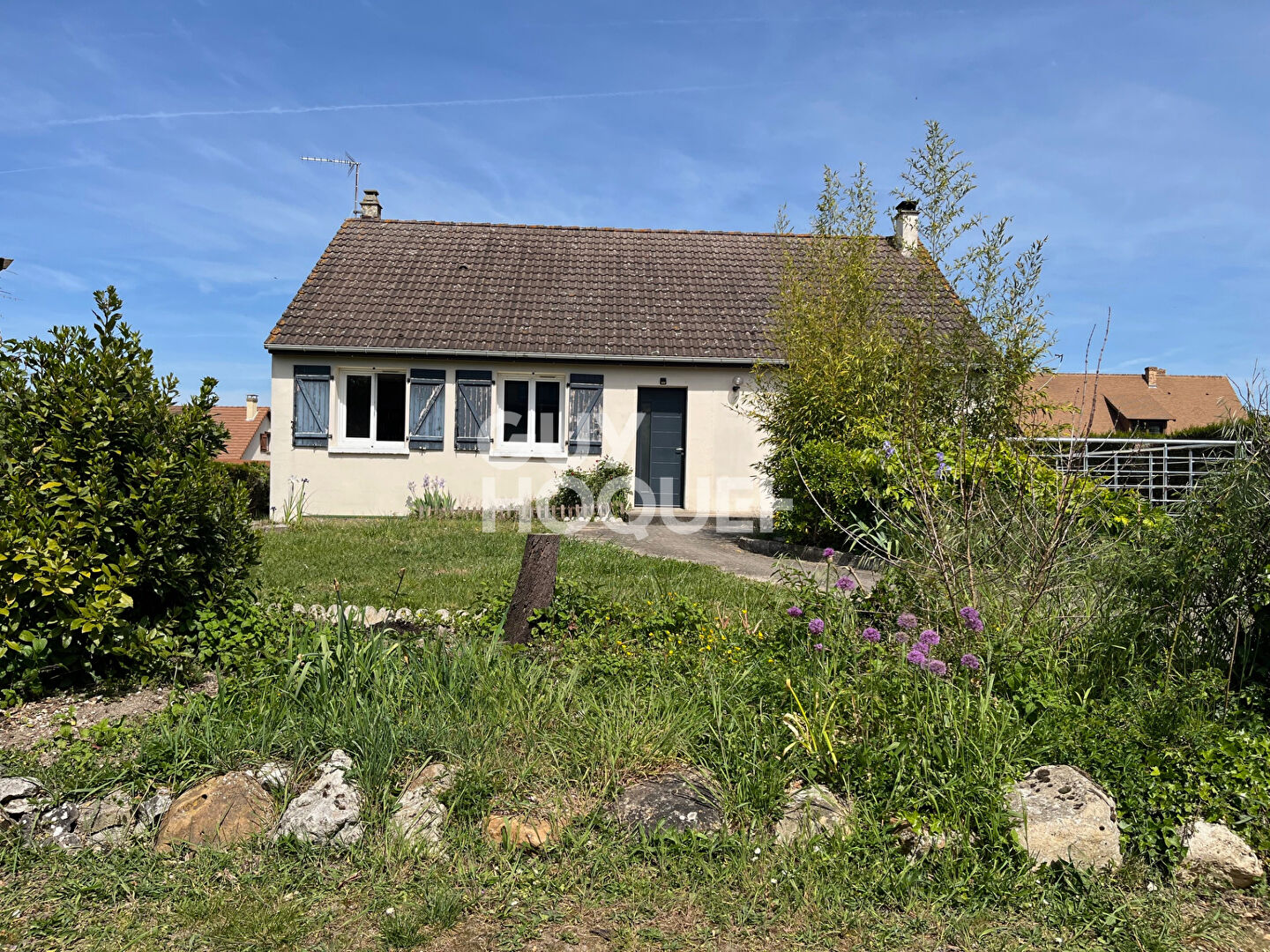 Villa 6 pièces à vendre à Saint-Pierre-du-Vauvray - Réf. DD1819L