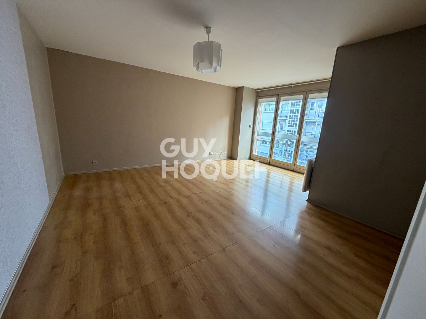 Appartement Elbeuf 2 pièce(s) 49.44 m2