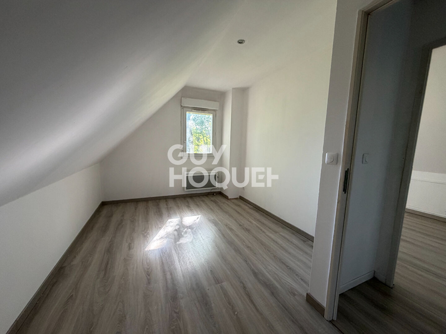 Maison  6 pièce(s) 97.98 m2avec jardin de 749m².