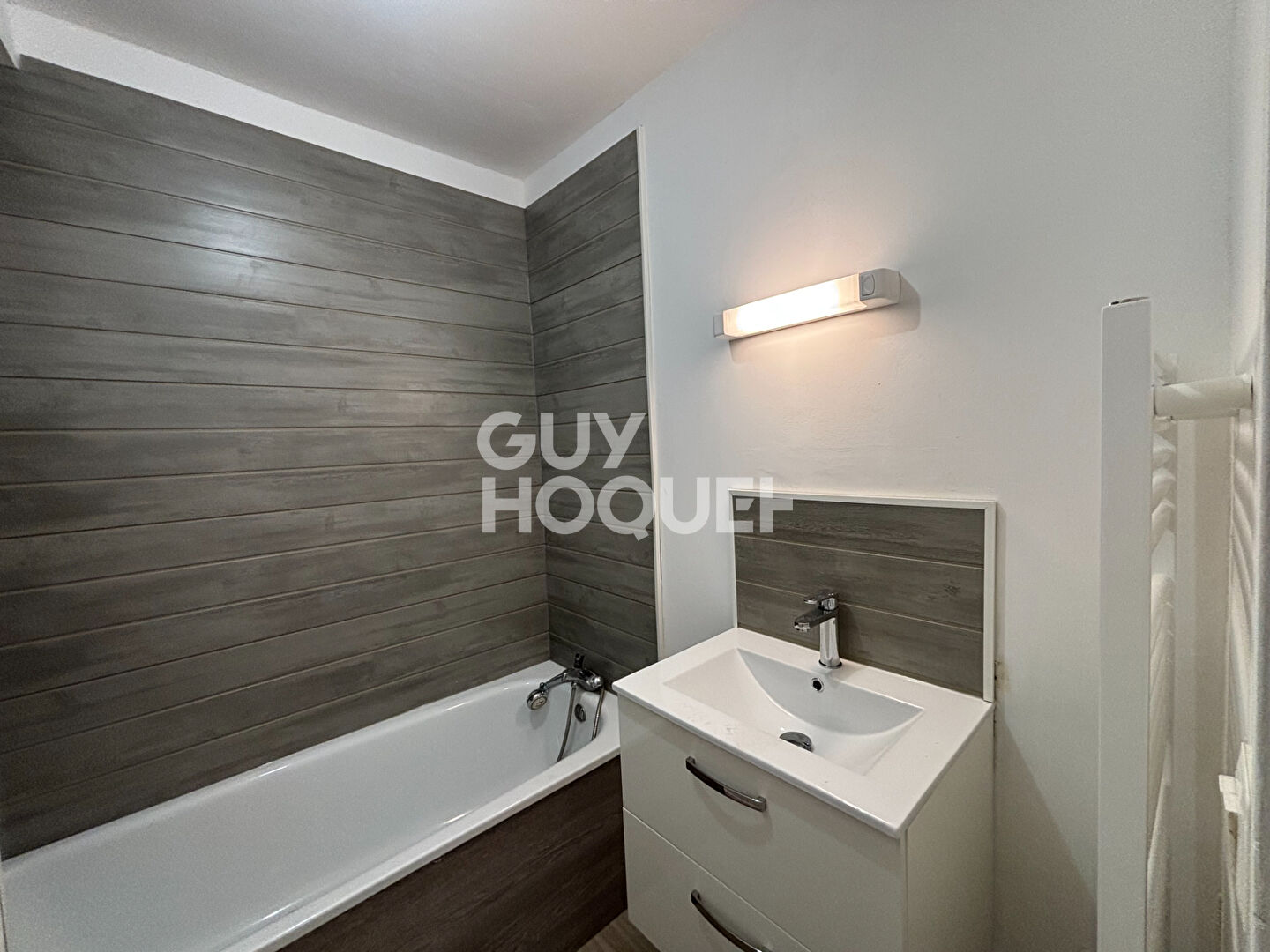 Appartement Elbeuf 3 pièce(s) 56.81m² REF SEYCY-RDC10