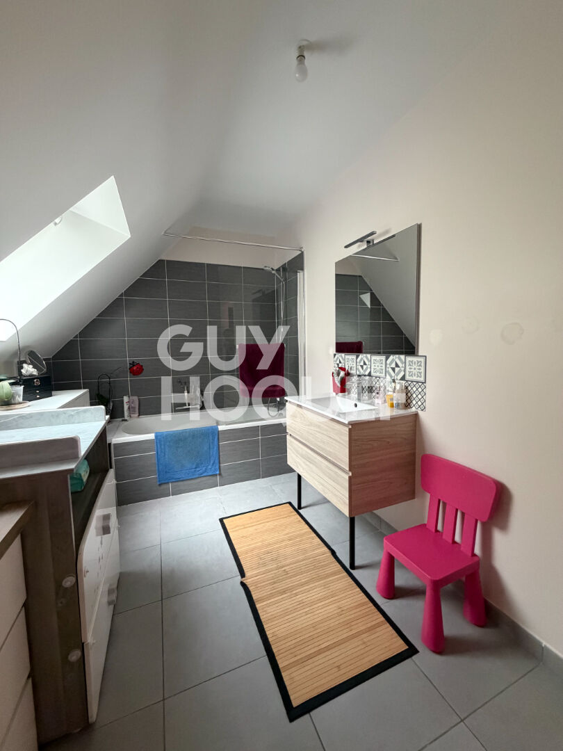 Maison Caudebec Les Elbeuf 4 pièce(s) 91.48 m2 avec garage et terrasse