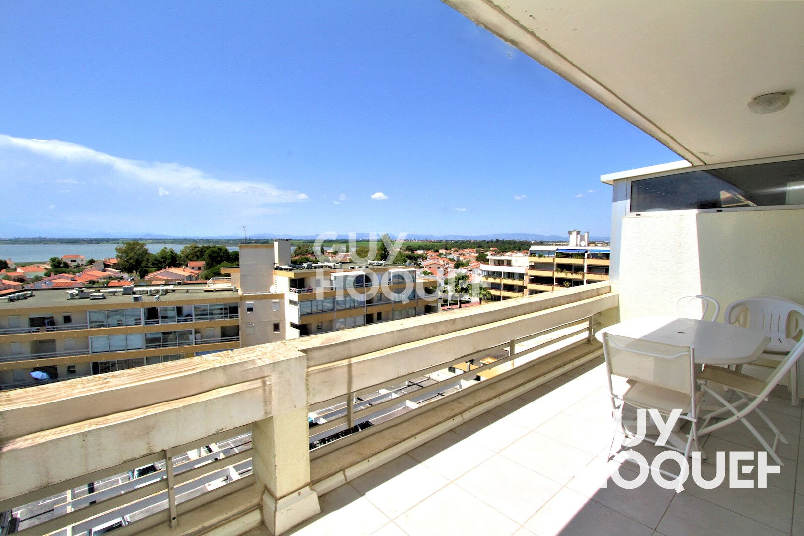 DERNIER ETAGE  - VUE CANIGOU - Canet SUD  -