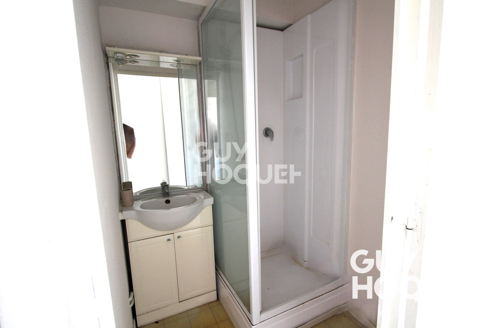 RARE - DERNIER ETAGE ROOFTOP - 30 m² de terrasse VUE MER ET MONTAGNE