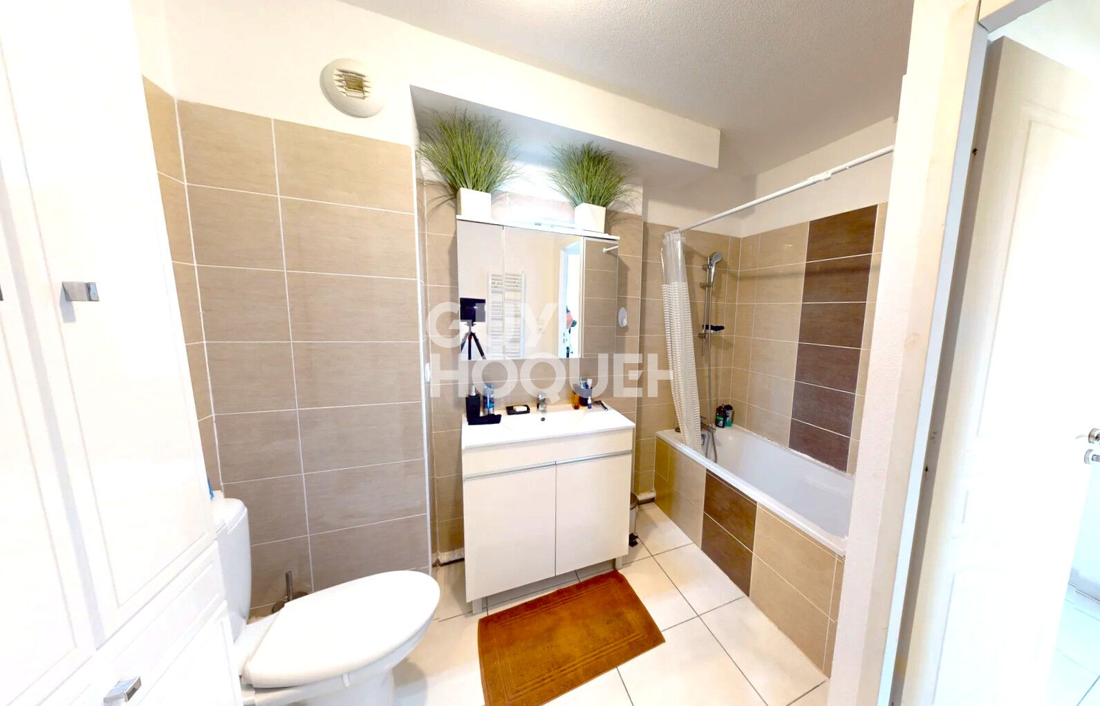 Appartement standing T4 + parking - Vue Marina