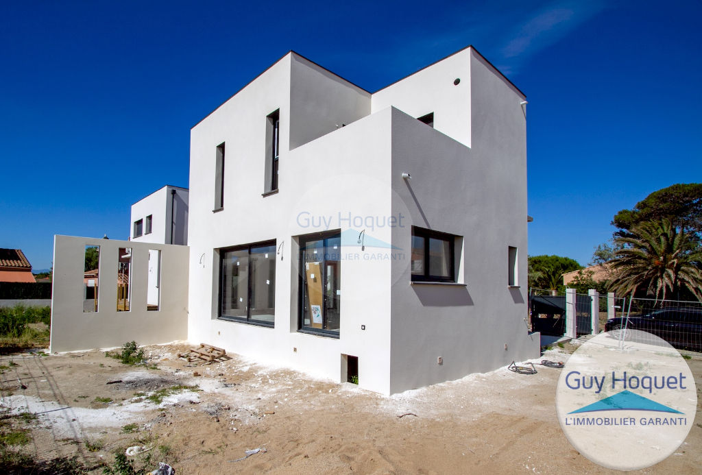 Maison Sainte Marie La Mer 4 pièce(s) 100 m2