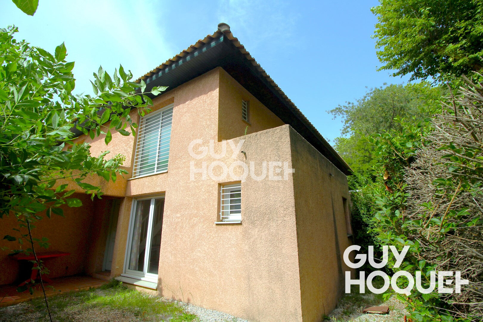 Villa en copropriété dans résidence avec piscine + parking privatif