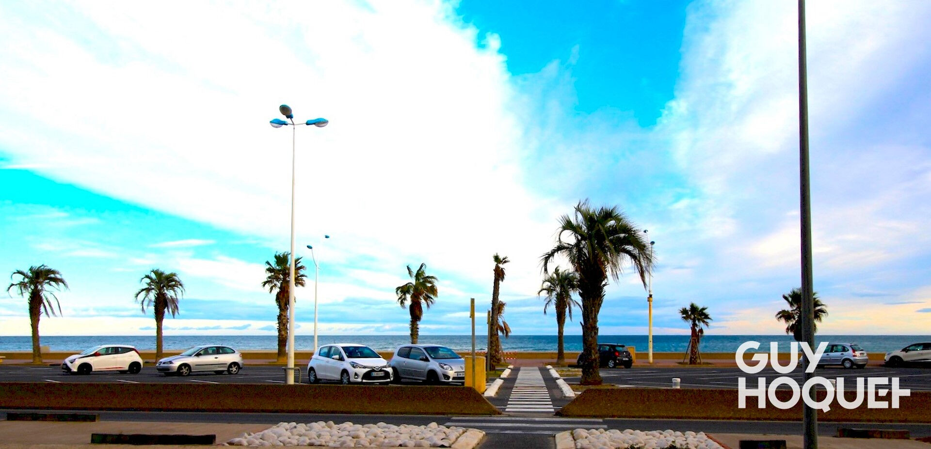 A vendre Fond de commerce - SALON DE COIFFURE de 49 m² - Face Mer