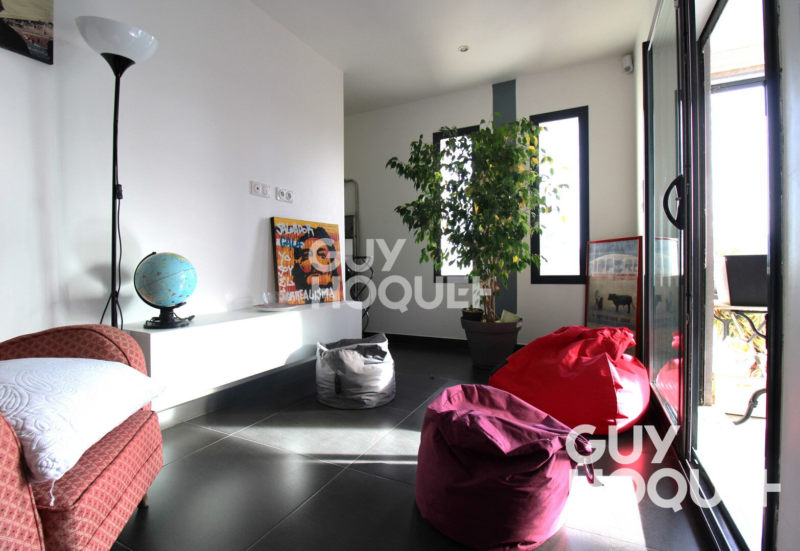 Villa quartier prisé, splendide terrasse avec VUE et grand garage