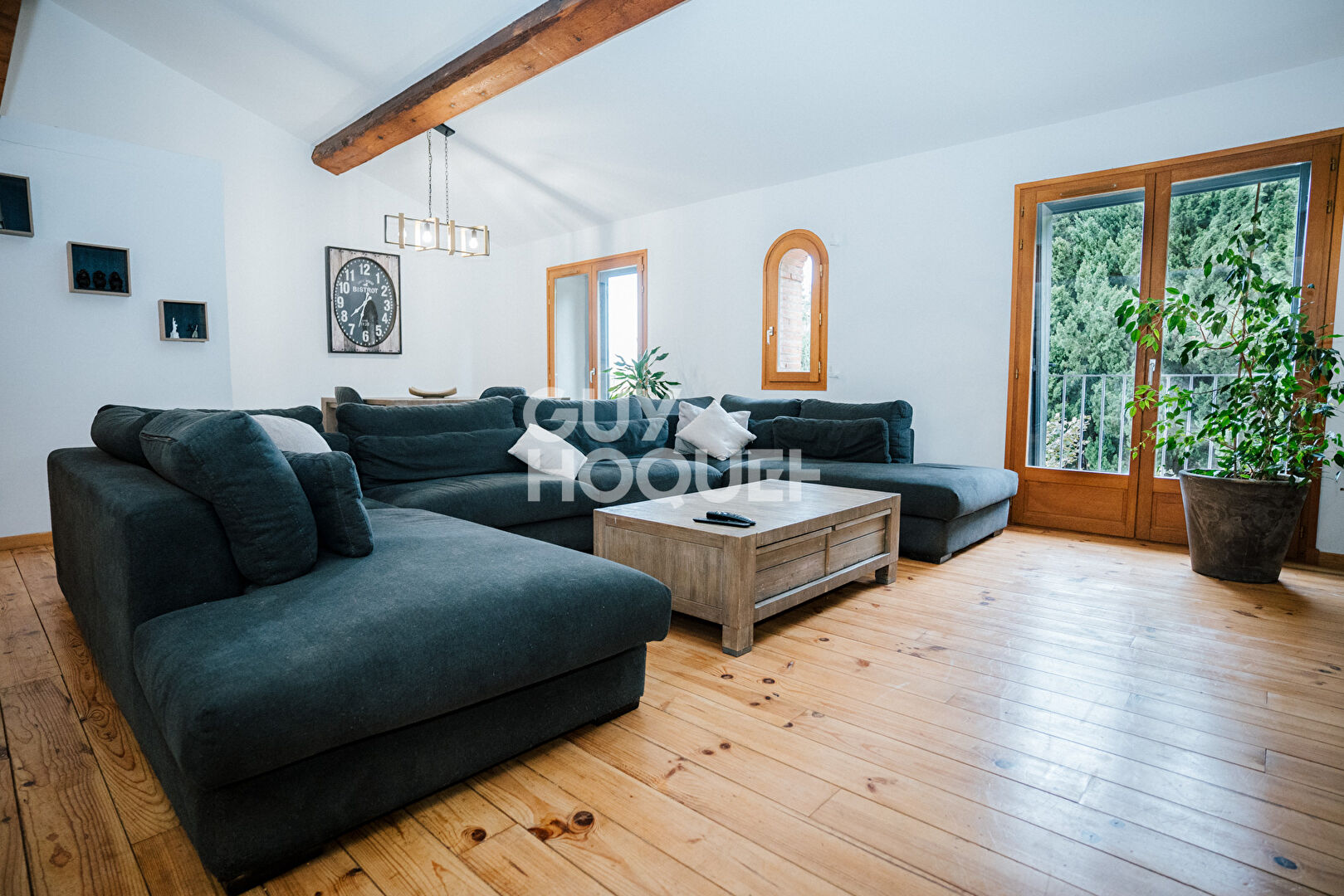 VILLA 168 m² . 870m² de terrain + GRANGE DE 116M2