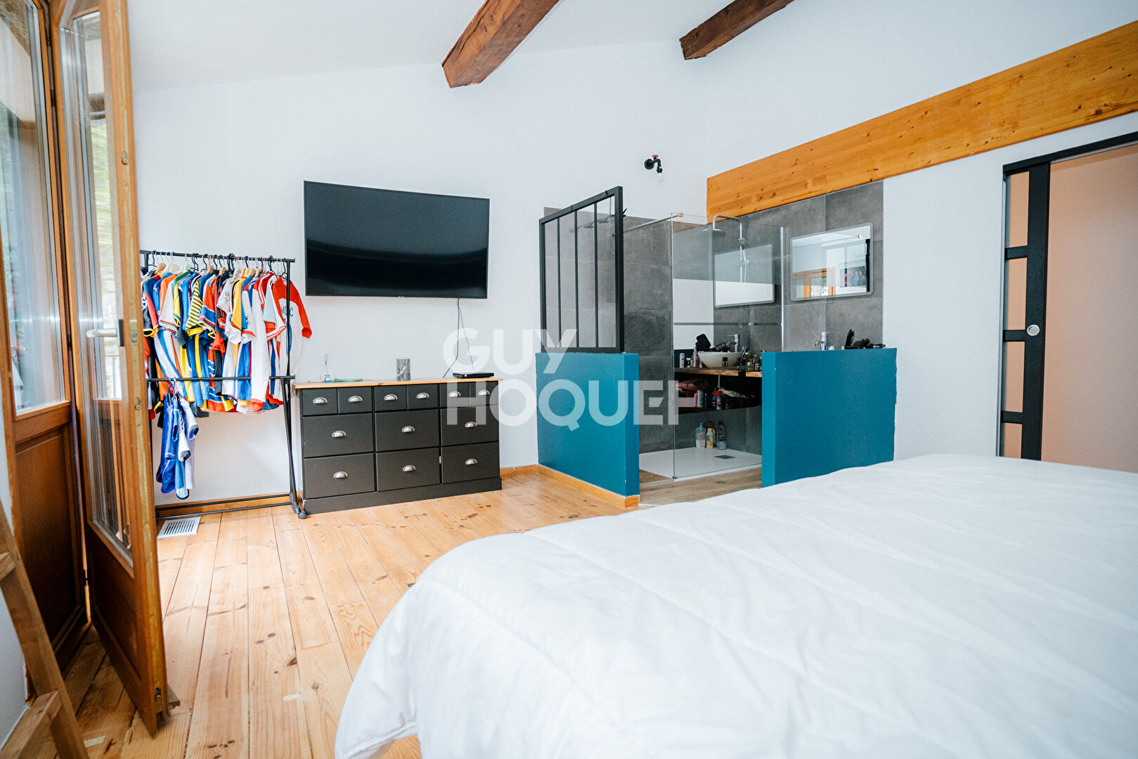 VILLA 168 m² . 870m² de terrain + GRANGE DE 116M2