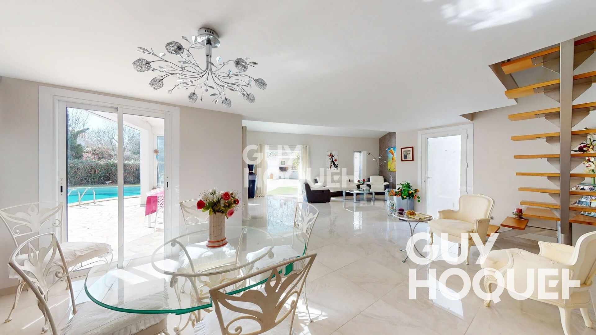 Villa + dépendance _à Saint Cyprien - Secteur Golf_